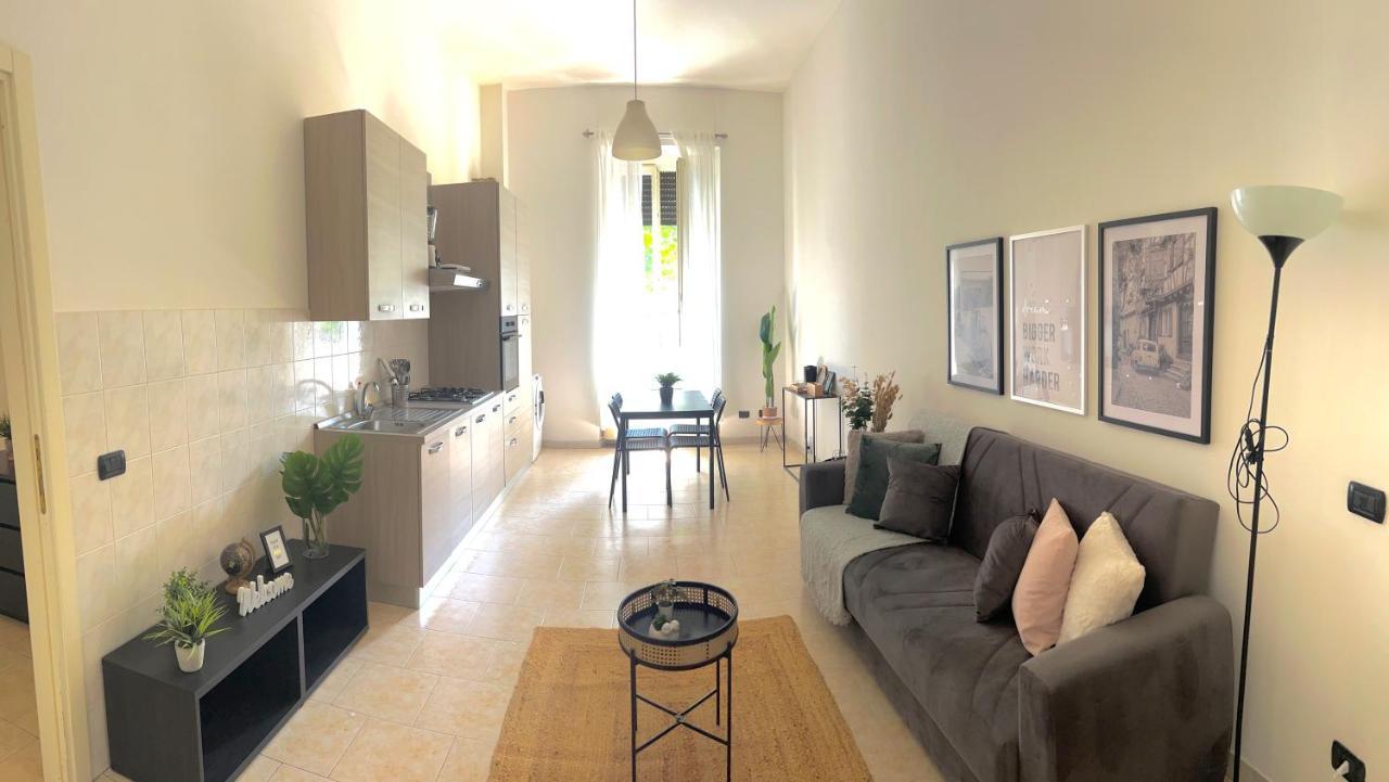 Casa Polly 2 - Ampio E Comodo Appartamento A Voghera Bagian luar foto